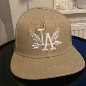 Keps - Keps aldrig använt  Ny skick