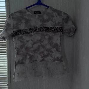 Tröja  - Snygg tröja men kommer inte till användning 