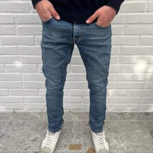 Tiger Of Sweden slim jeans || Nyskick, knappt användna || Passar 160-170 cm || Skriv vid minsta fundering! Mvh, CH 