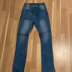 Nya jeans från shein storlek M