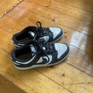 Panda dunks  - Dunks som är använda men inte mycket slitningar mesh smutsiga 