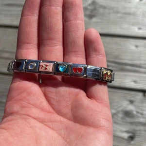 italian charm bracelet - Jätte gullig armband som går att för minska och förstora med länkar (får med när man köper)☺️💕