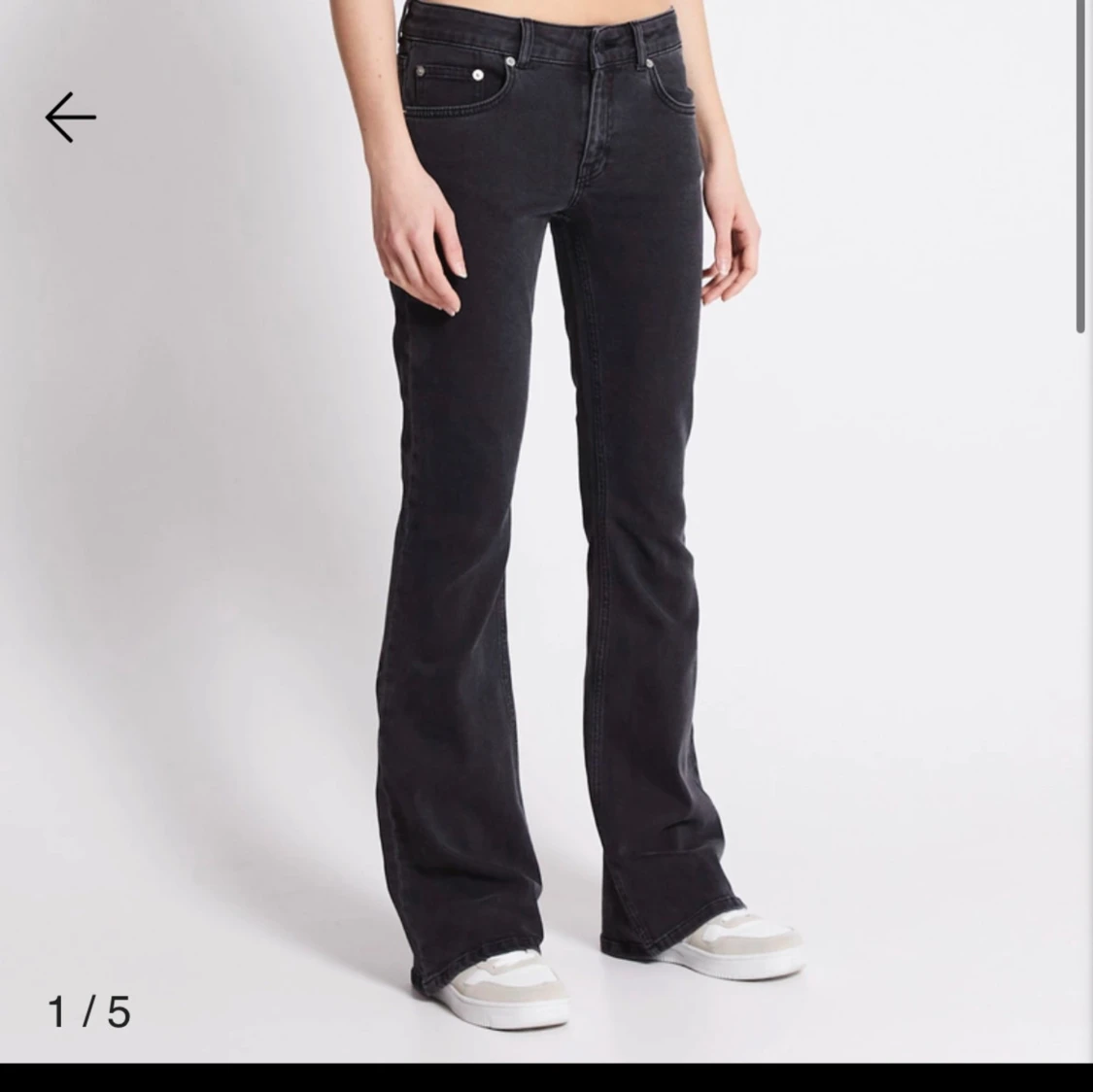 Low waisted Boot cut jeans