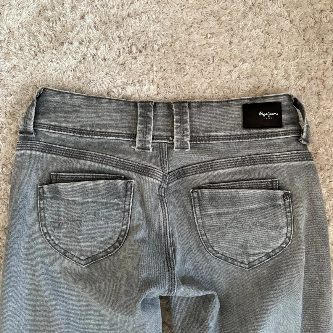 Grå pepe jeans  - 91