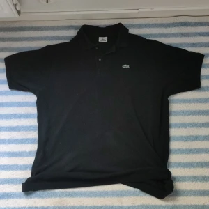 Lacoste pike - 10/10 skick aldrig använd 