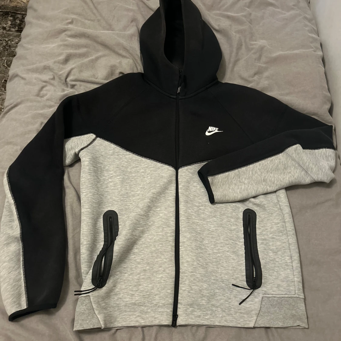 Nike tech fleece  - 90