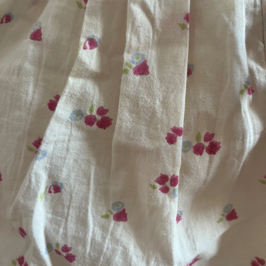 Blommig beige blus från Bonpoint - 93