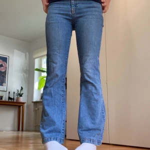 Jeans - Jättefina jeans men vet tyvärr inte märket💕
