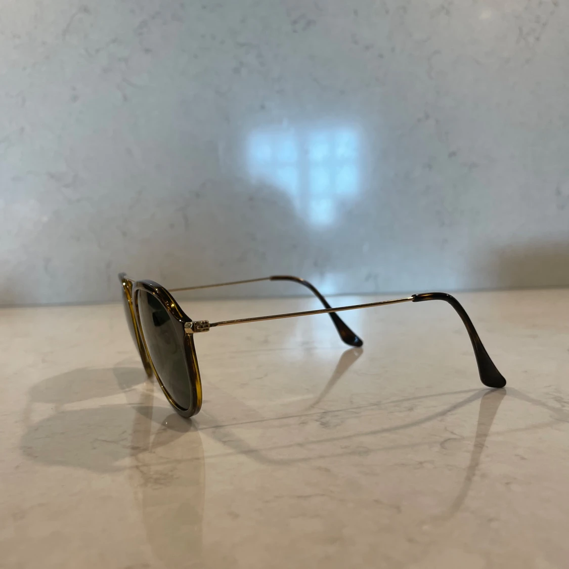 Ray-Ban RB4253 710/A5 Solglasögon  - 91