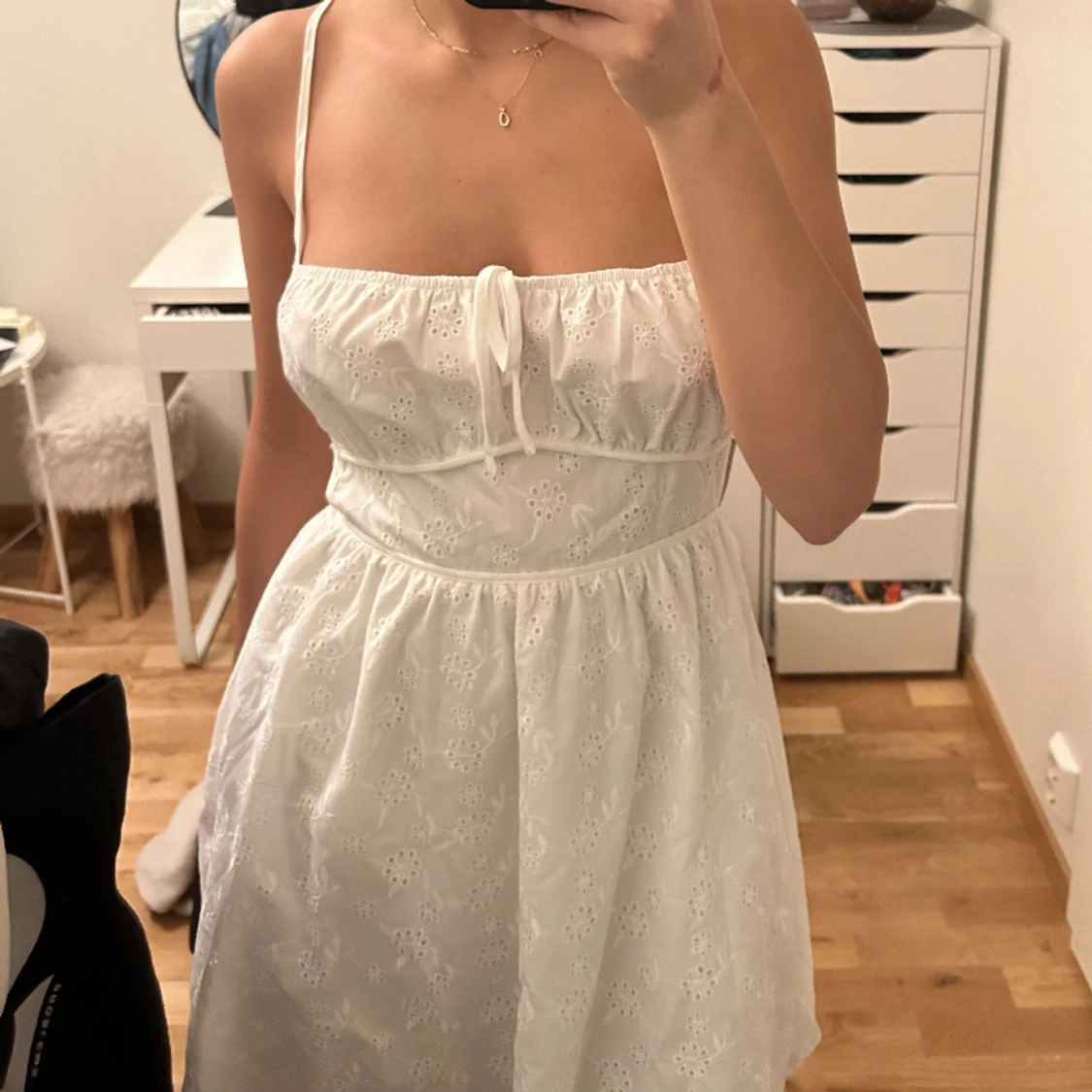 Vitklänning/studentklänning - 90