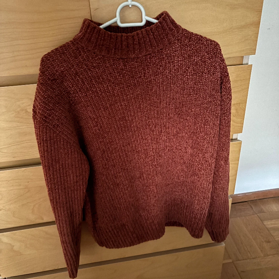 Orange mys tröja ❣️