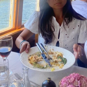 Blus - Blus från Zarah barnavdelning så passar xs-s