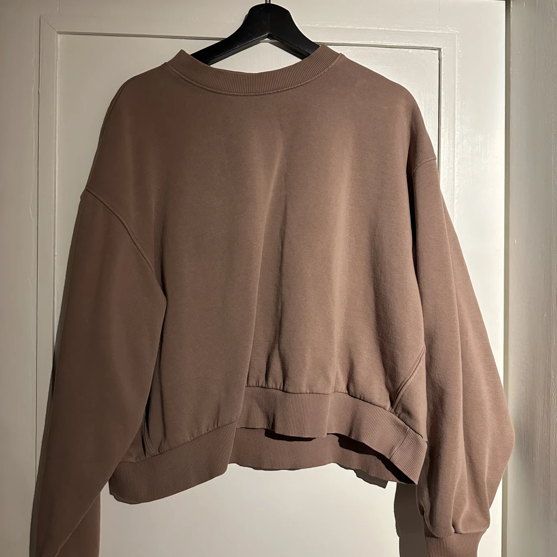 Brun sweatshirt