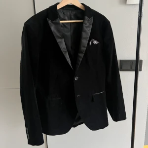 Selected Homme Sammet Blazer - Superbra skick.   Storlek 48