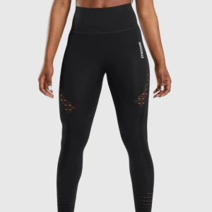 Gymshark tights  - Ett par Energy seamless tights från Gymshark. Storlek XS. Som nyskick, använda max 3 ggr. 