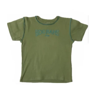 BABY TEE🩵 - T-shirt från BDG by Urban Outfitters🩵 Mycket bra skick!! 