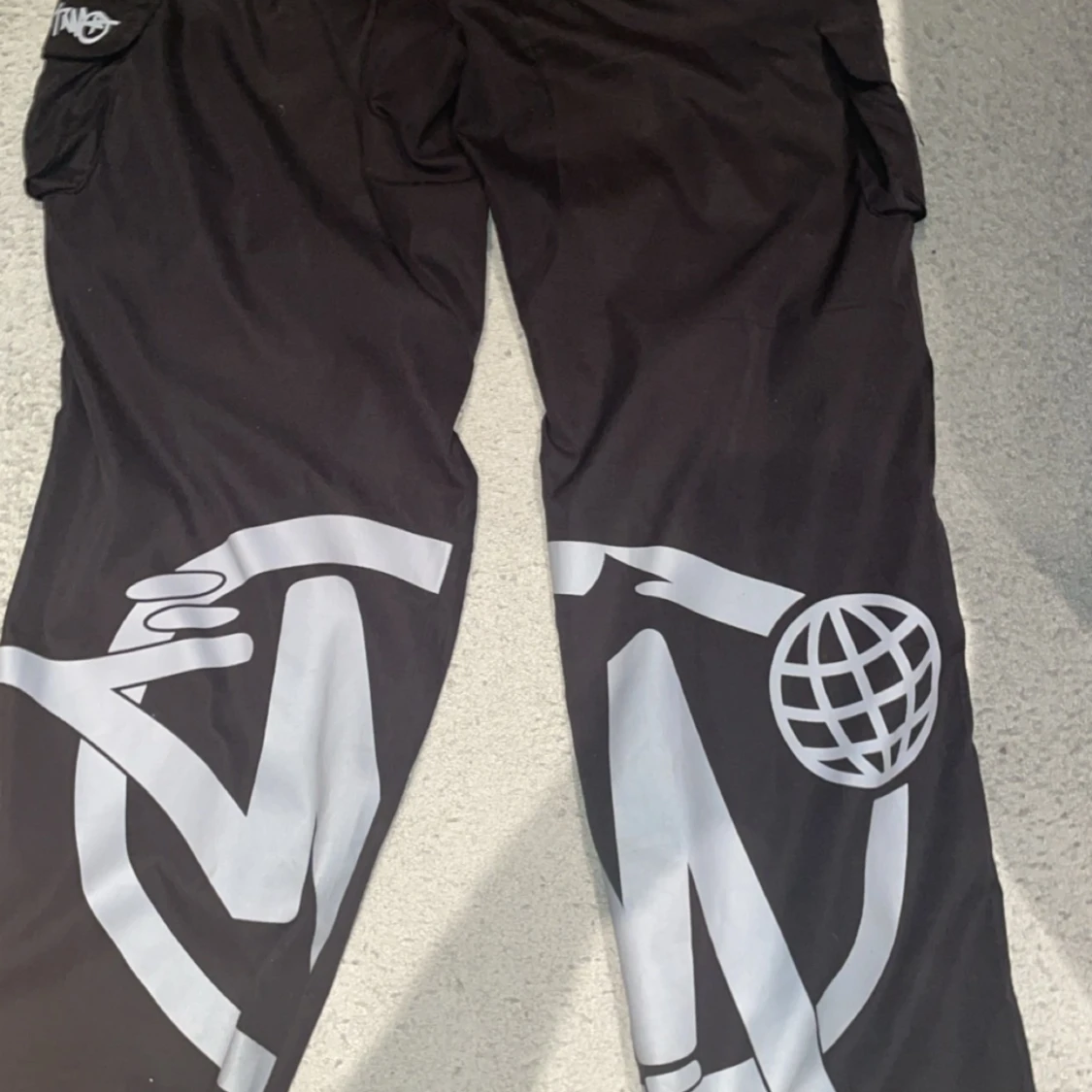 MINUS TWO CARGOS - 90