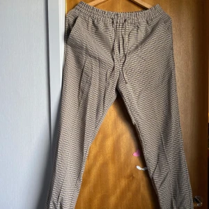 Kostymbyxa  - Jättefint skick 