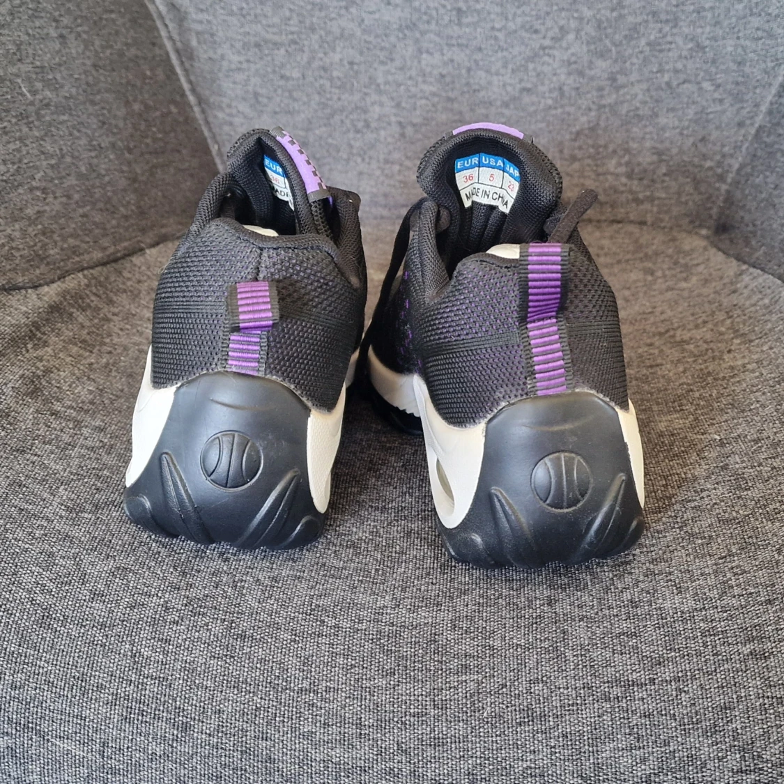 Sneakers oanvända - 91