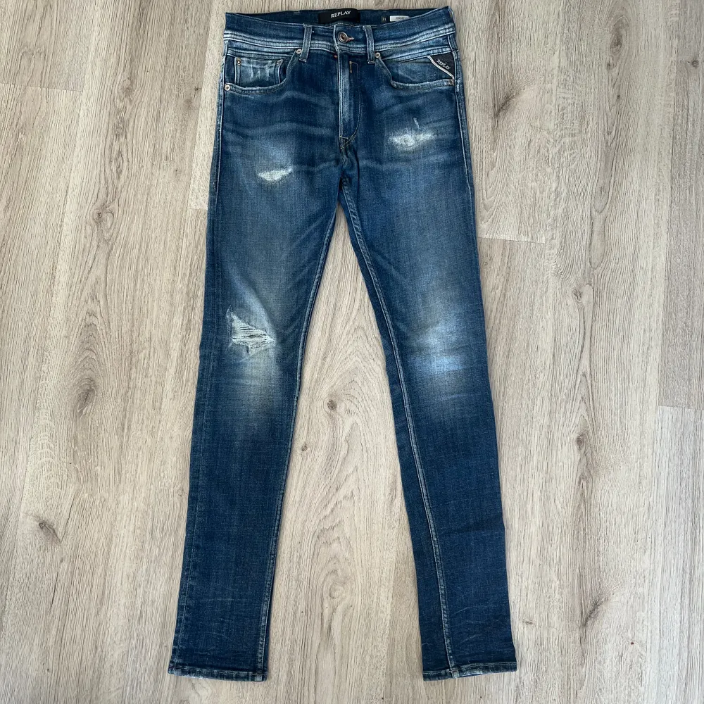 Jeans Replay, modell Jordinell. Slim/skinny fit. Fint skick. Storlek 32/32. . Jeans & Byxor.
