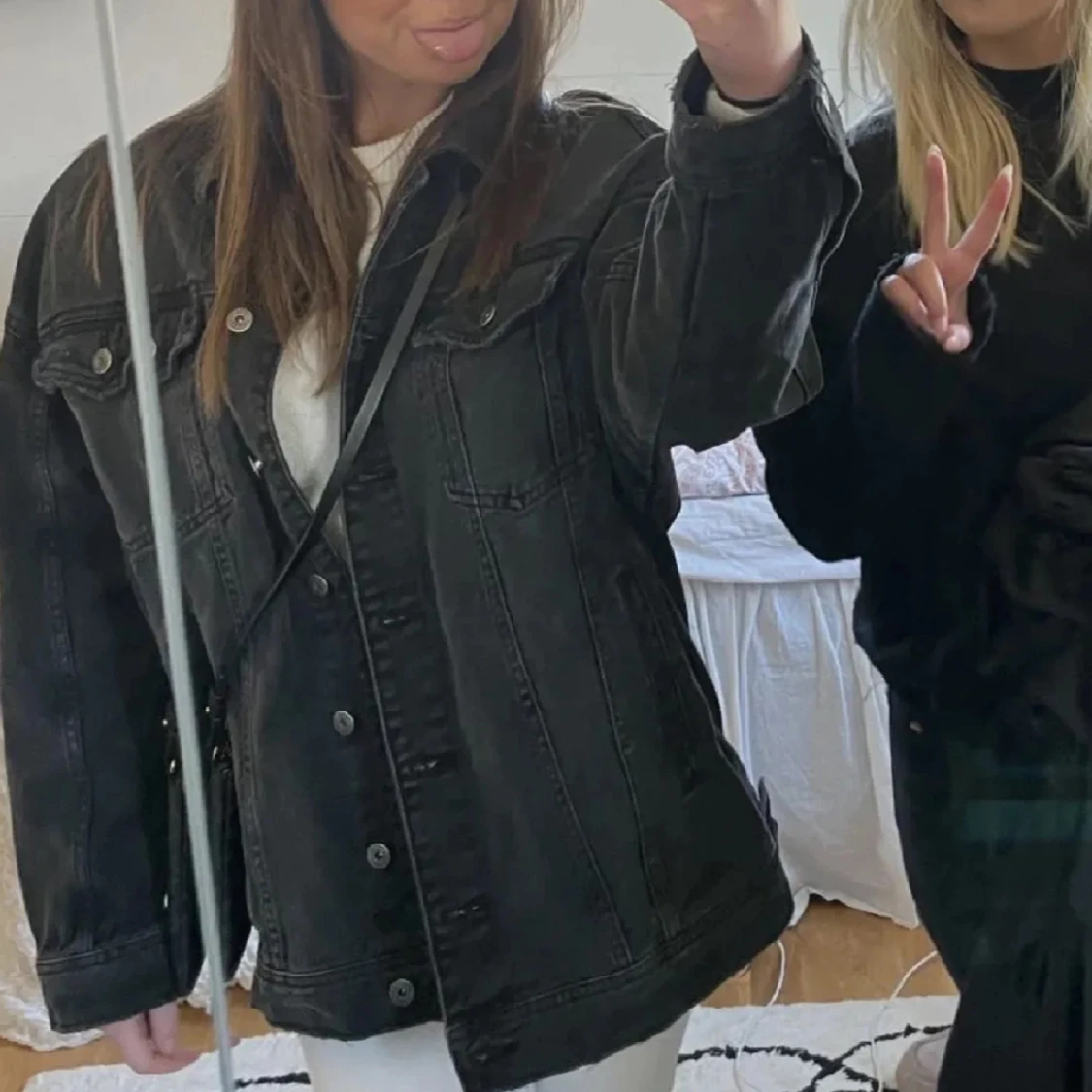 Svart jeansjacka