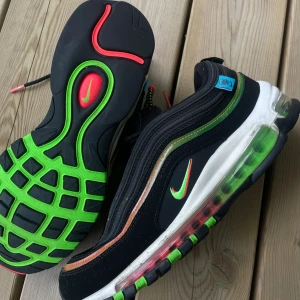 Nike Air Max 97 Worldwide - Nike Air Max 97 Worldwide
