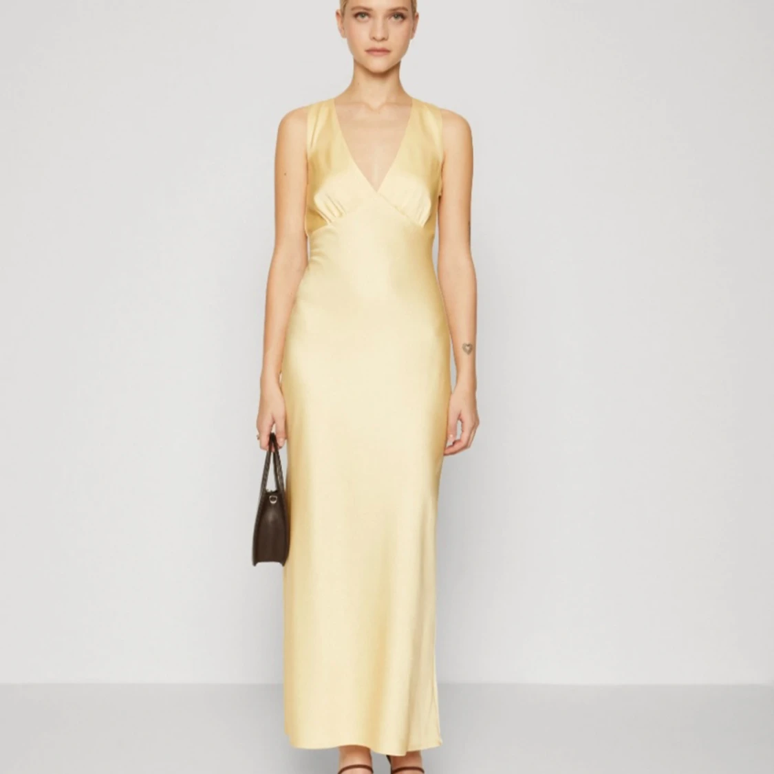 Gul balklänning - 1