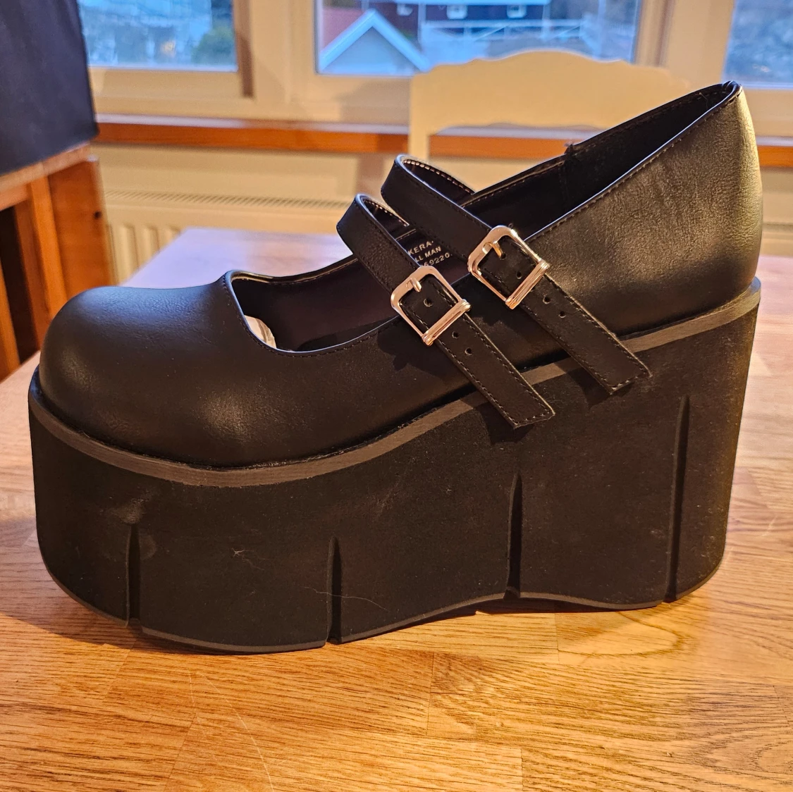 Demonias KERA-08  - 92