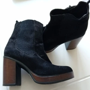 Vox stövlett - Helt nya. 