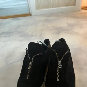 Arigatos  - Arigatos har haft de ett tag, och har bestämma mig för att sälja dom helt okej pris vi kan diskutera mer privat 