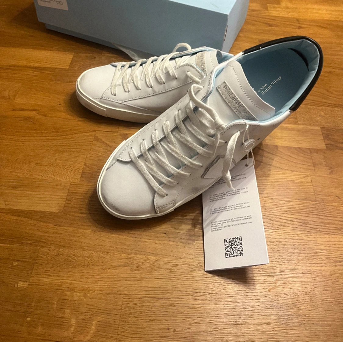 Philippe model  - 91