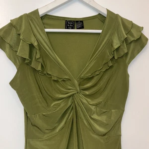 Vintage tröja  - Sjukt fin vintage tröja i häftig grön färg! Som ny
