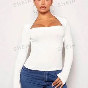 Vit Långarmad Topp - Helt oanvändbar då det var lite för stor för mig!