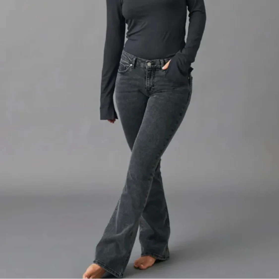 Low waist bootcut jeans