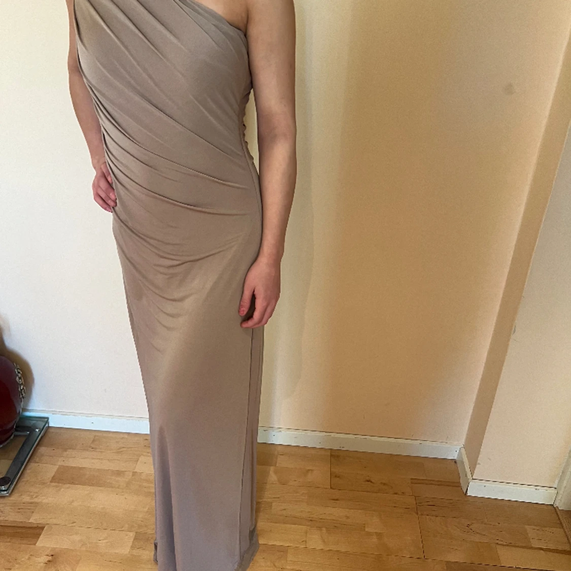 Snygg och elegant klänning 