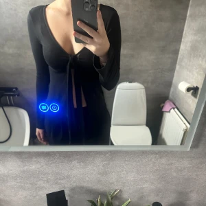 Topp gina - Denna berömda toppen från gina införskaffade jag mig för ett bra tag sen nu, men ba användt en gång och känner därför att den inte är riktigt värd att ha kvar. Toppen är som ny. 