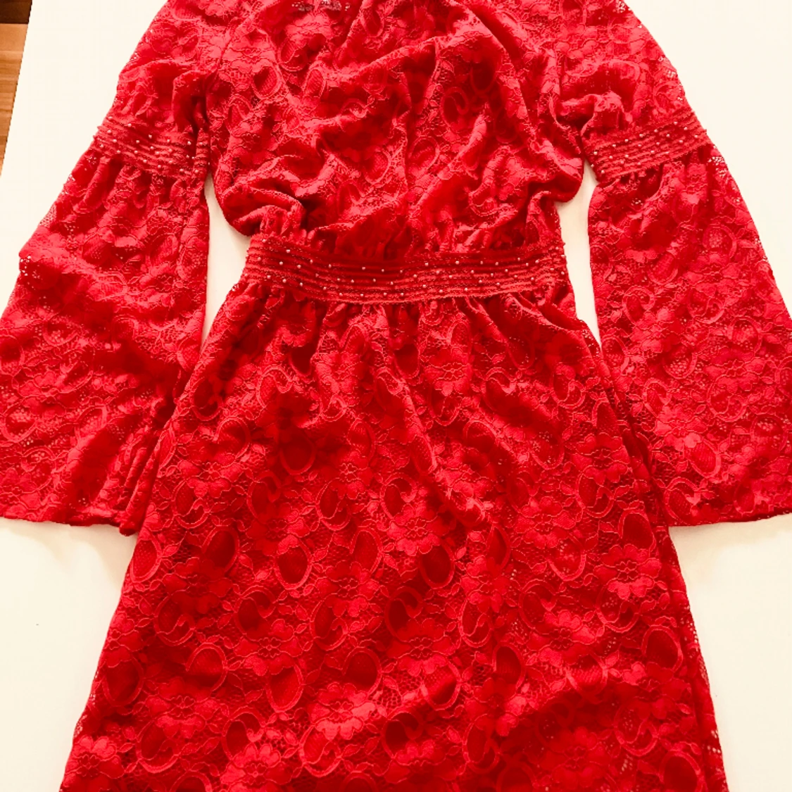 Klar röd Spetsklänning