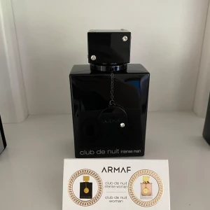 Club de nuit - Sprayat 2 gånger endast