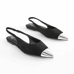 Slingbacks ballerina med metallic tå - Endast använda en gång! Passar 37. Skriv gärna gör egna bilder☺️