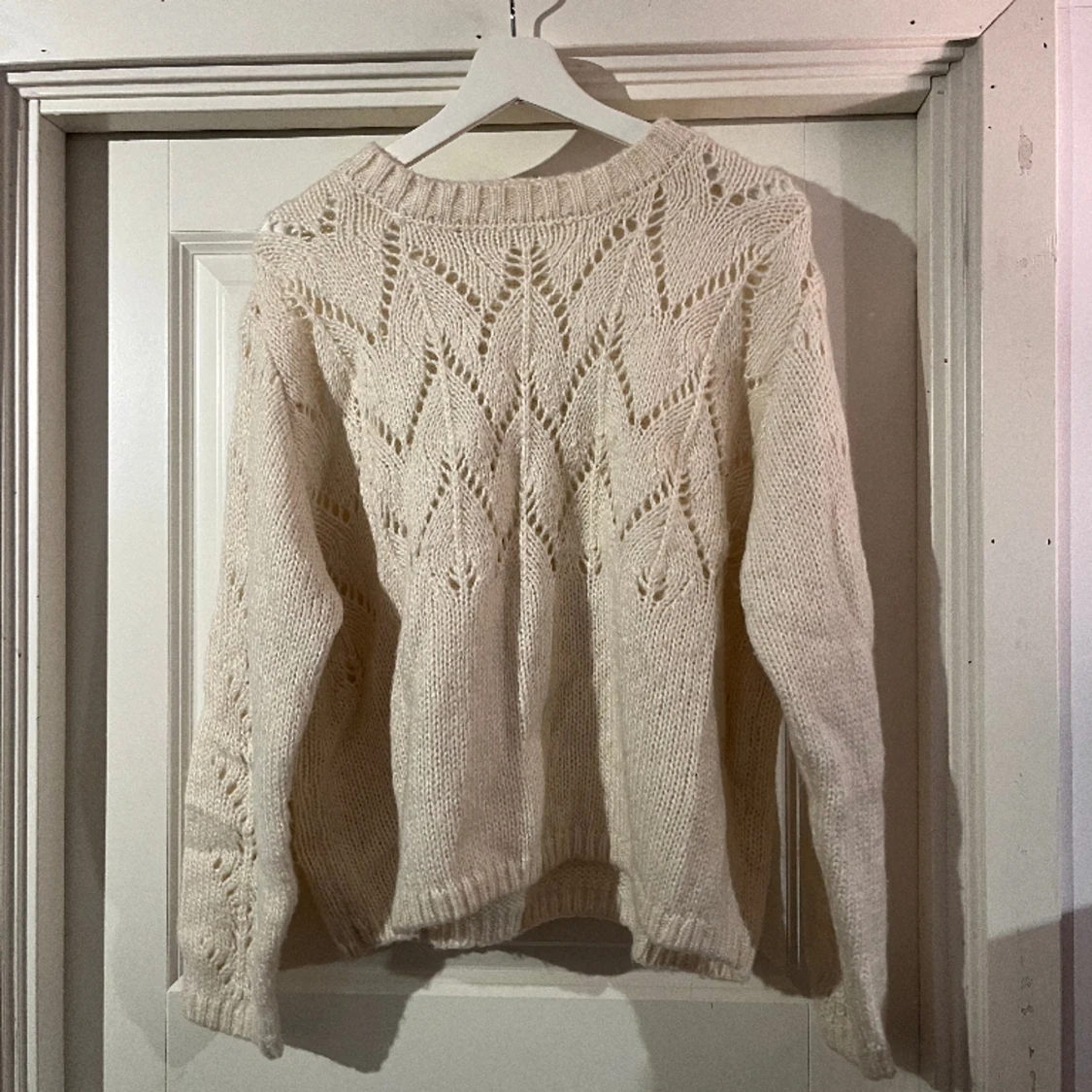Stickad tröja