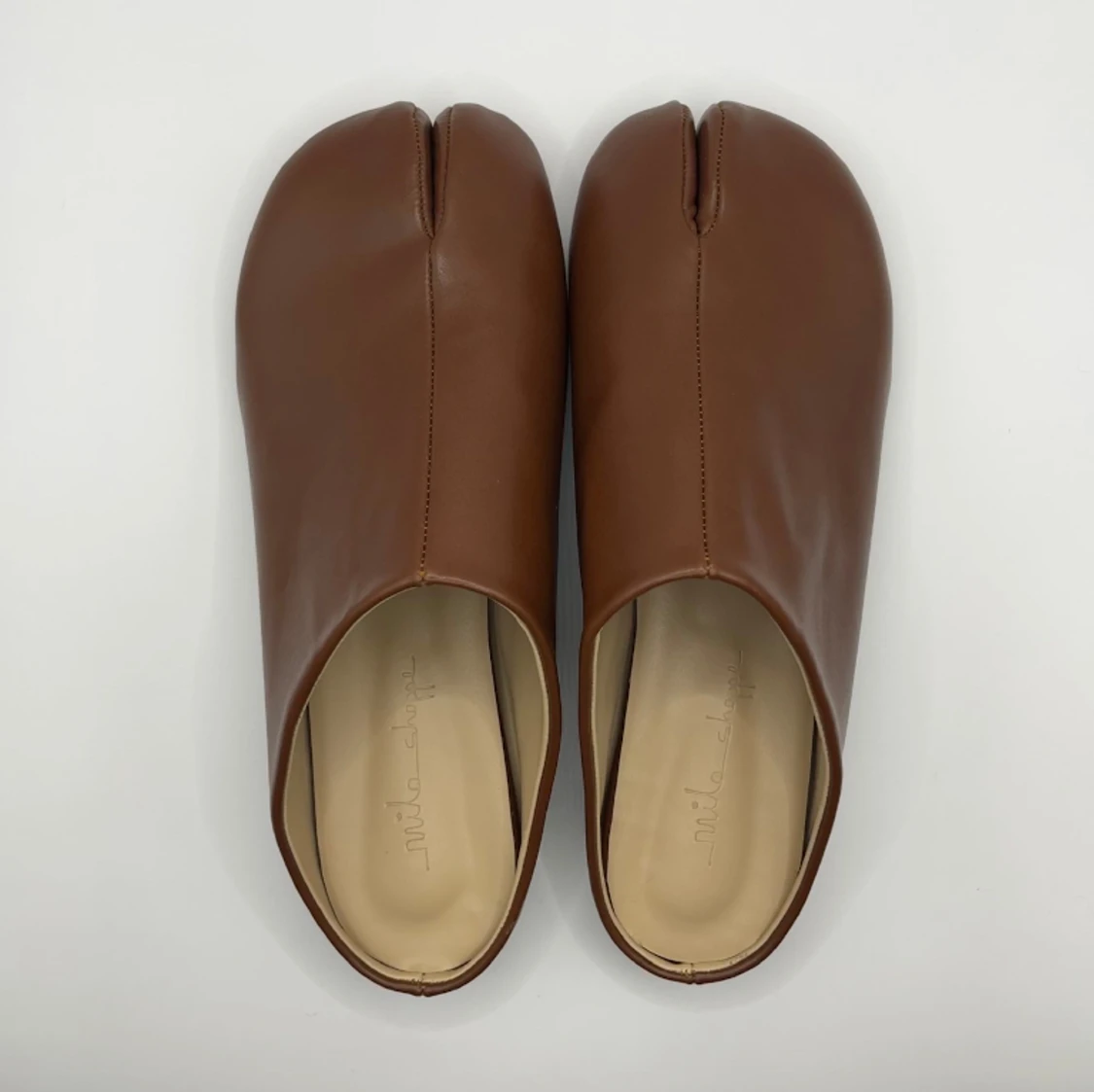 Tabi slip-ons prototyper
