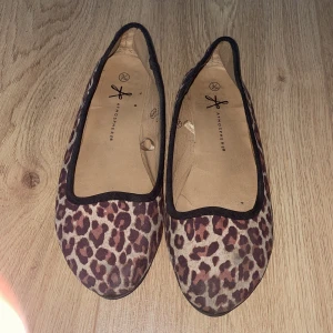 Ballerina skor  - Söta ballerina skor med leopard mönster 