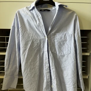 Skjorta - Zara skjorta🥰