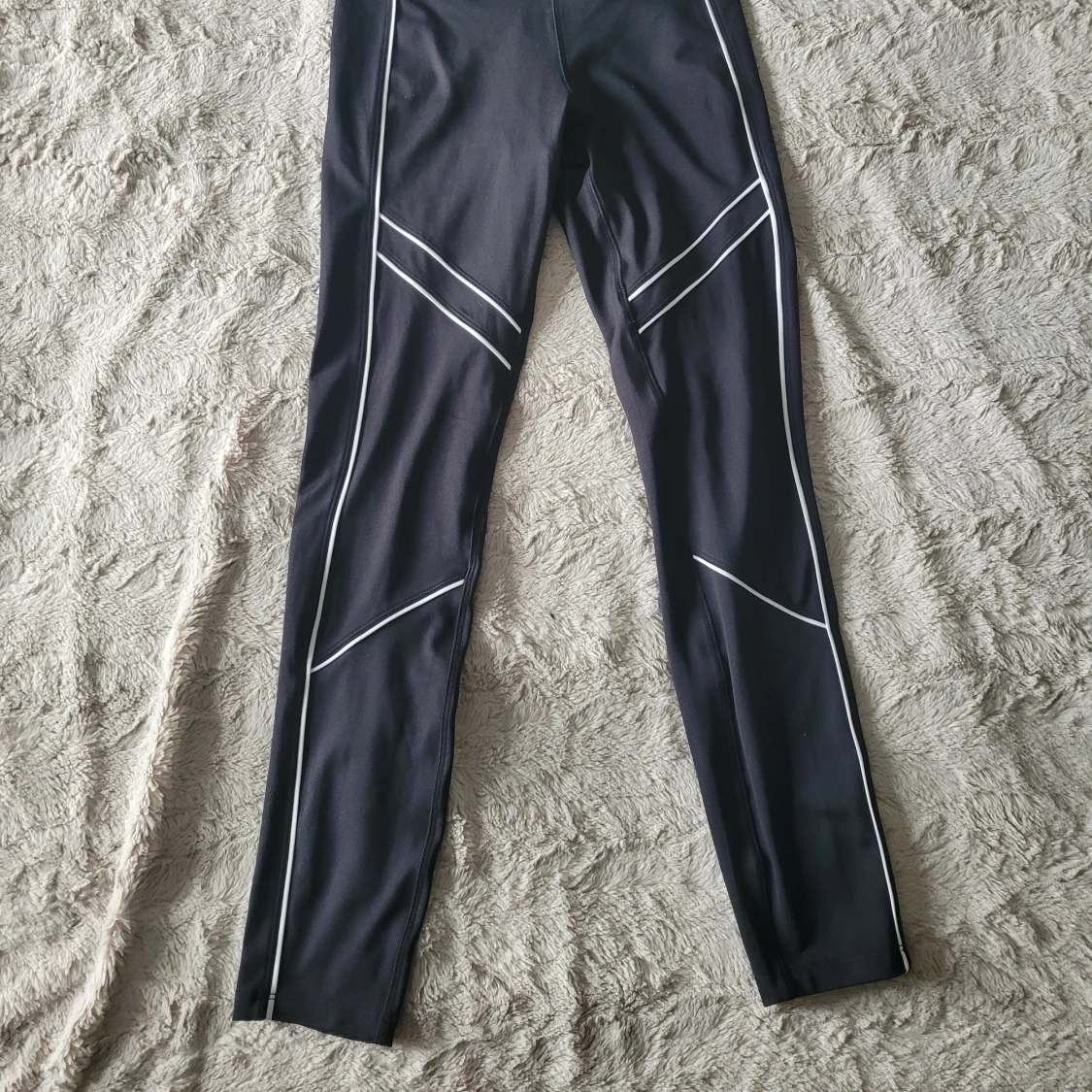 Strongertights med vita linjer - 90
