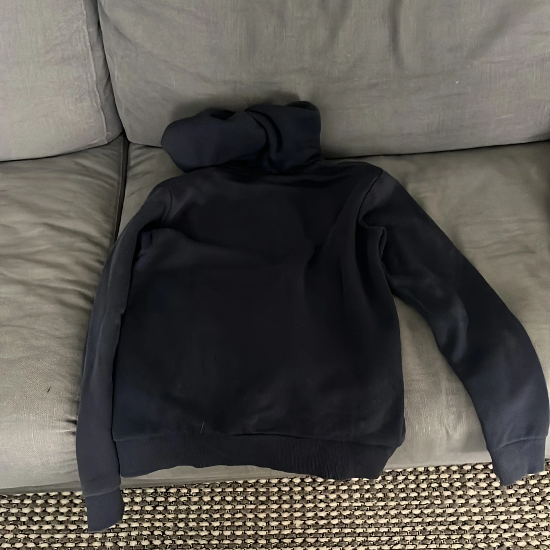 Peakperformance Hoddie marinblå storlek 160 - 90