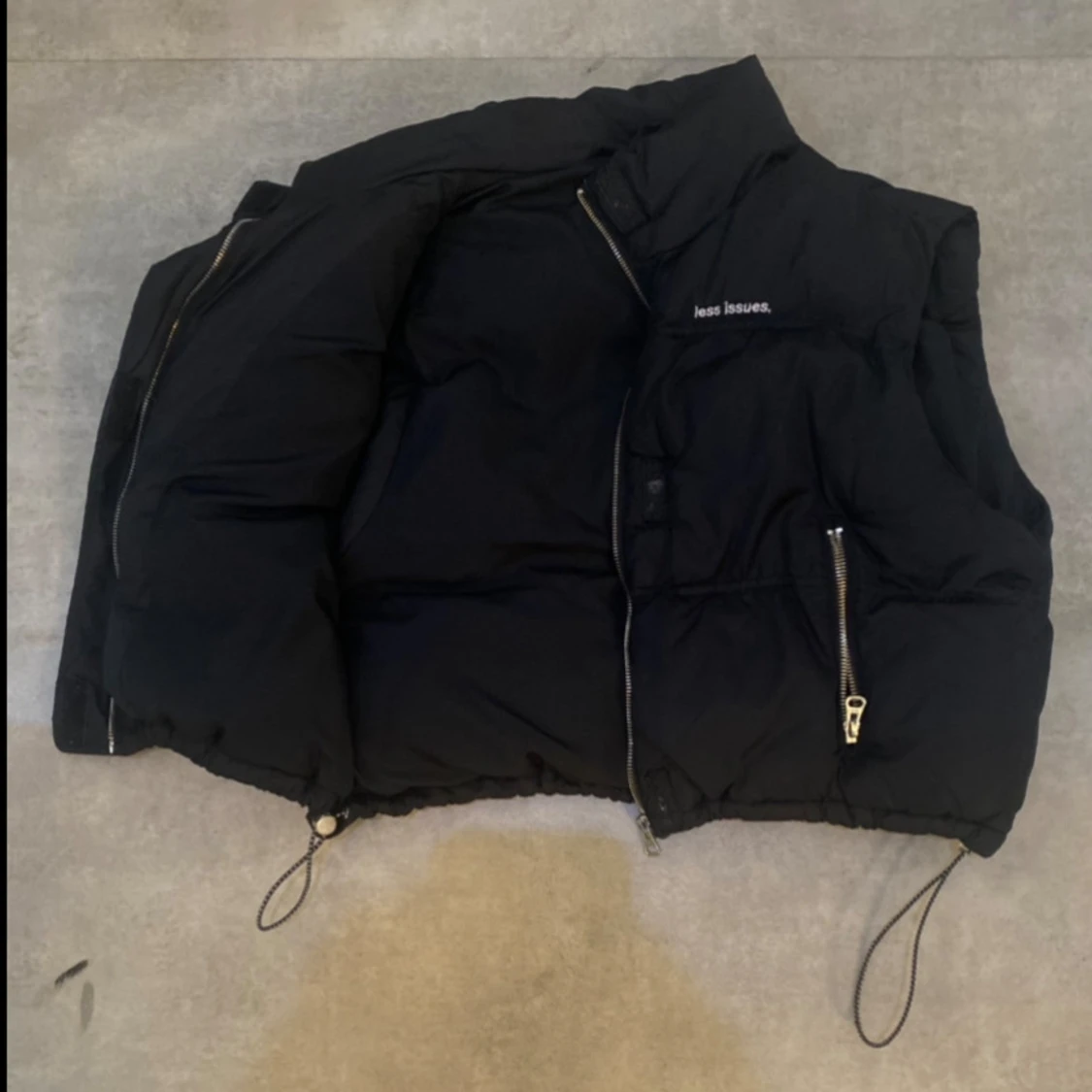 Puffväst- svart - 90