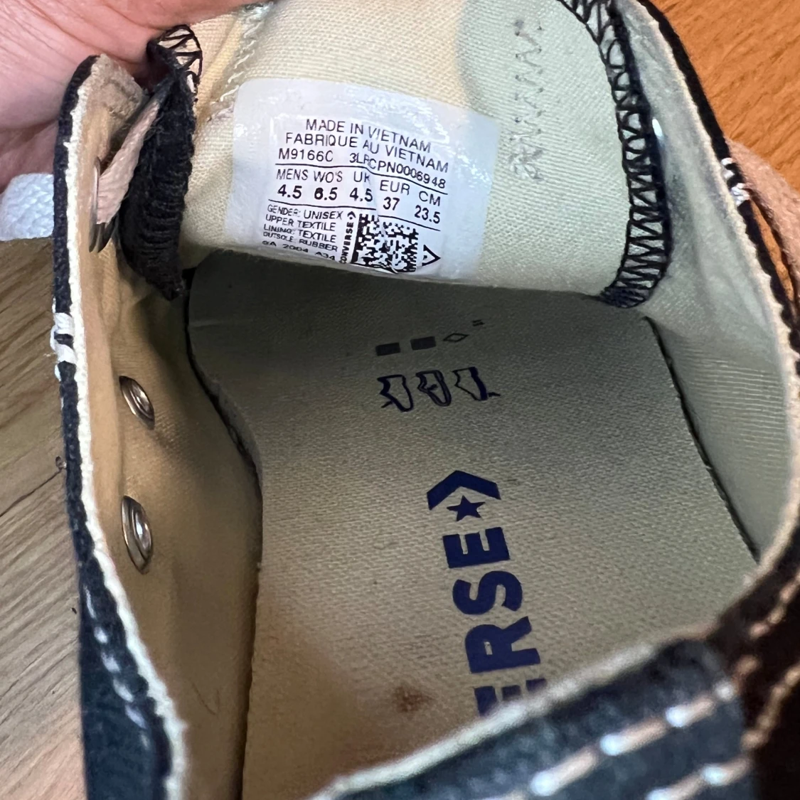 Svarta conversew - 90