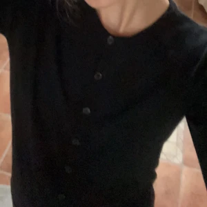 saint tropez kofta - jättefin kofta från saint tropez! säljer då den blivit för liten 💕