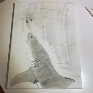 Fin tavla! - Säljer en fin tavla signerad av konstnären på två ställen💖💖 väldigt fin med djup🫶🏼 pris kan diskuteras💗💗