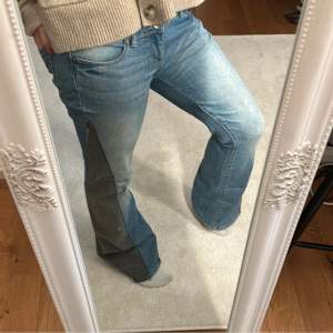 Säljer dessa as coola jeans!!😍😍